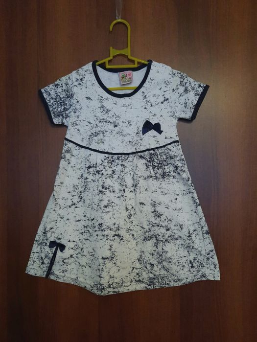 Продам платье/сарафаны на девочку