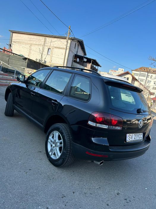 Vând Volkswagen Touareg 2008 2.5