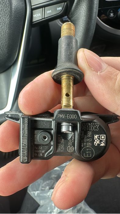 Датчик давление шин камри 75 оригнал