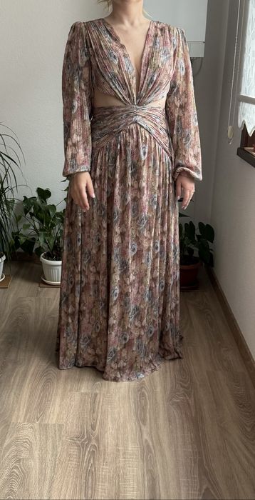 Официална Рокля