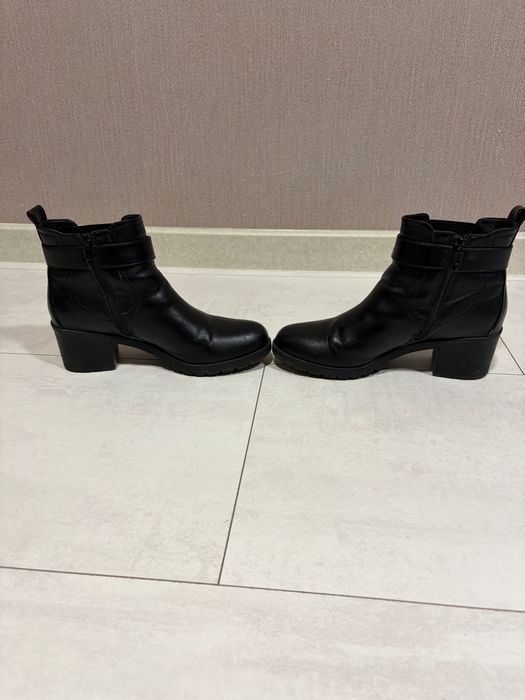 Черни боти с ток 41 номер - 26см