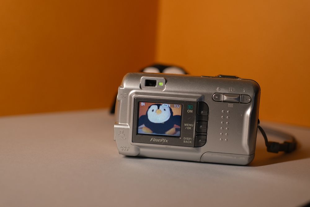 Fujifilm FinePix A340 full box