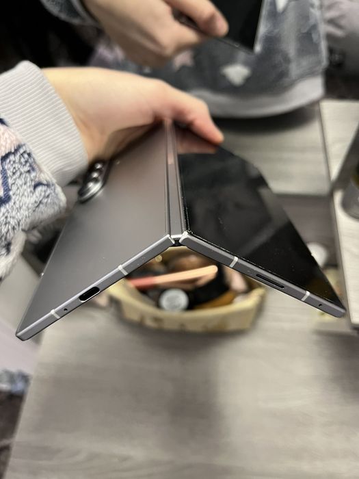 Samsung z fold 7 512 gb. Silver