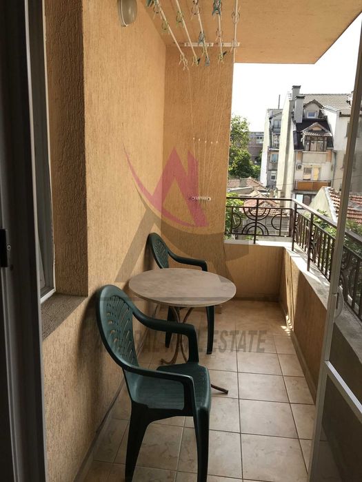 Уютен и приветлив! Двустаен- Лятно Кино Тракия