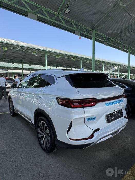 Byd Champion EV 605 Full