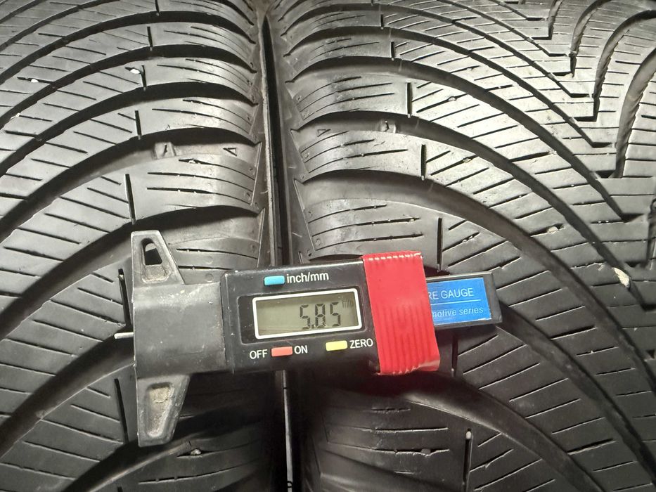 2x Anvelope All Season 225/40 r18 M+S - Kumho Solus 4S HA32