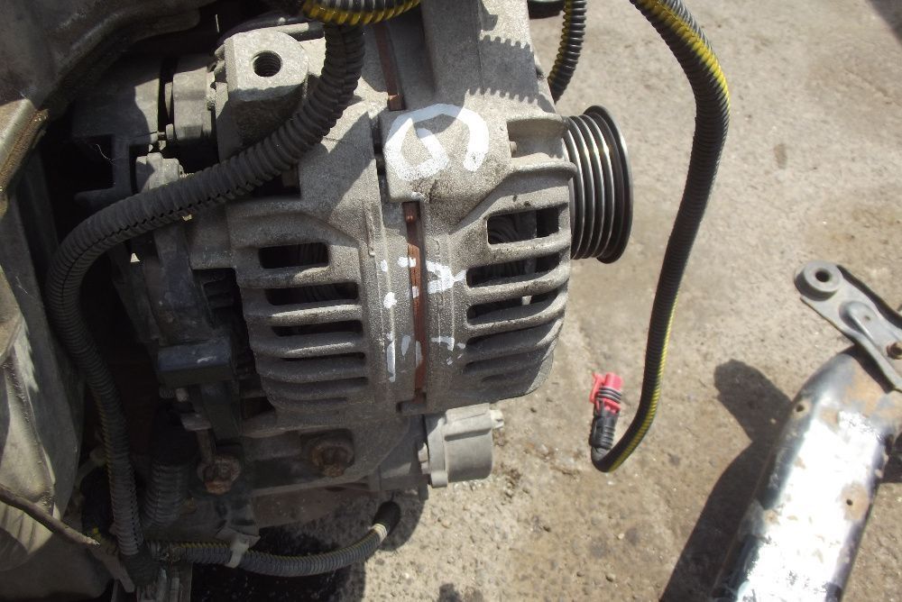 Alternator Opel Astra G 1.6 benzina Vectra B Tigra Zafira A Meriva 1.6