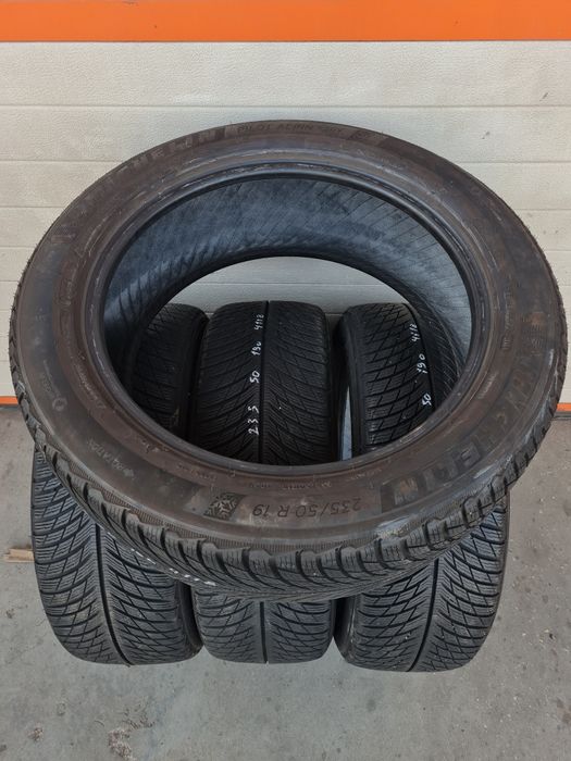 Зимни гуми 4 броя MICHELIN PilotAlpin 5Suv 235 50 R19