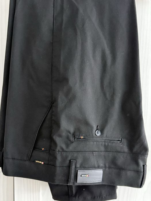 Pantaloni eleganti, barbati