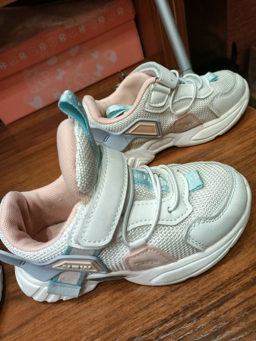 Обувь для девочки