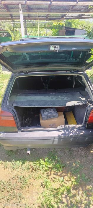 Продам Golf 3 1.8