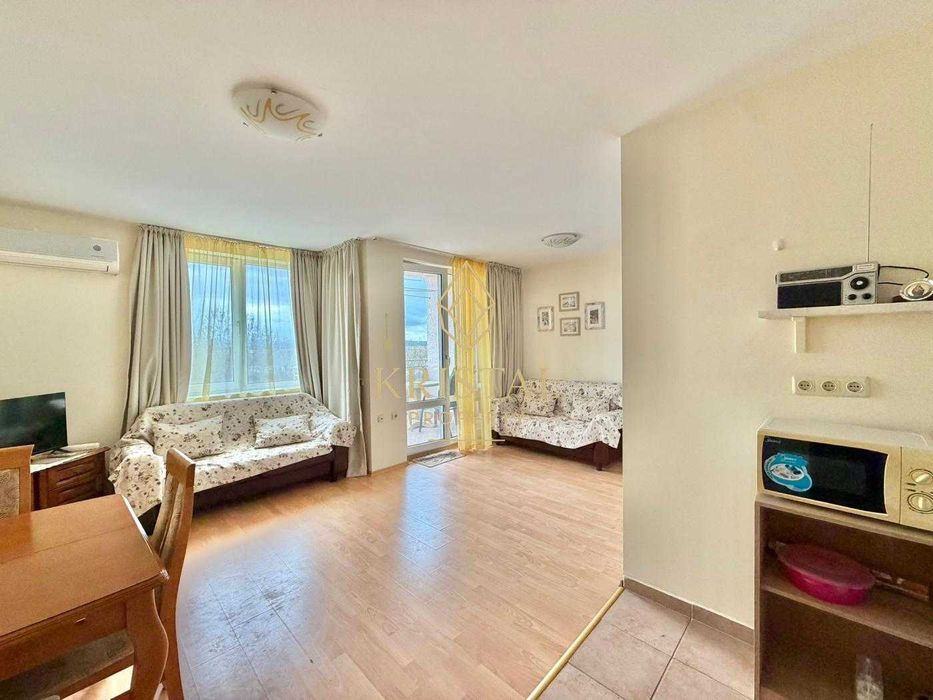 Продава се Двустаен апартамент в к.к. Слънчев бряг - 56 кв.м за 620 €/кв.м - Снимка #1