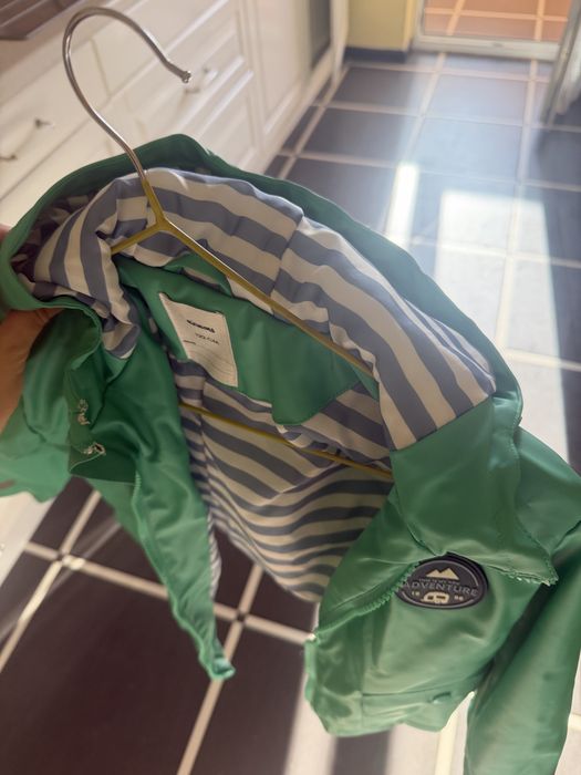 Продам Куртку 2500