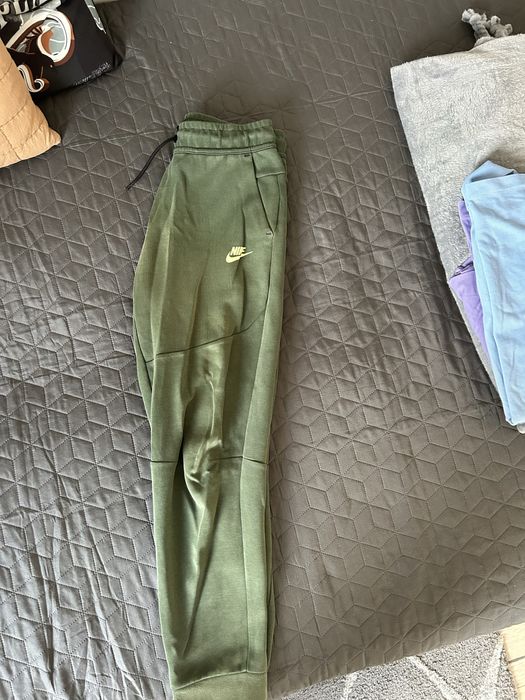 Юношеско nike tech долнище