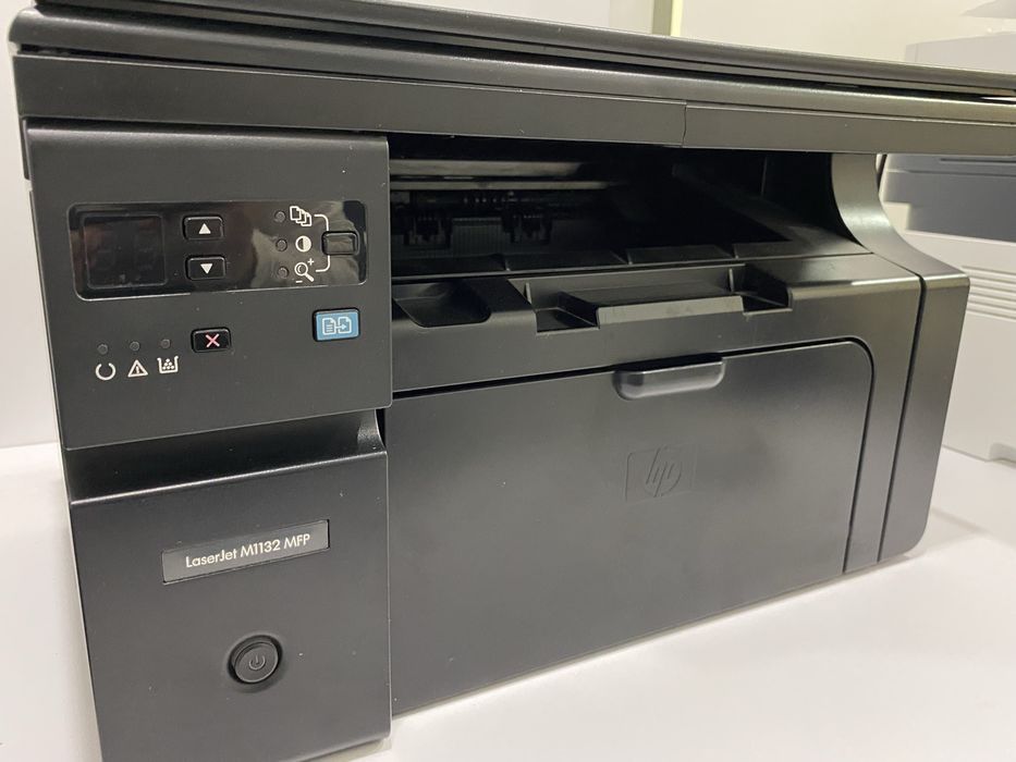 Принтер HP Laser Jet Pro
