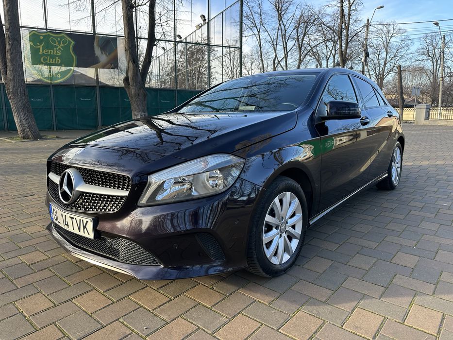 Mercede clasa A 160 motor 1,5 Diesel impecabil culoare deosebita