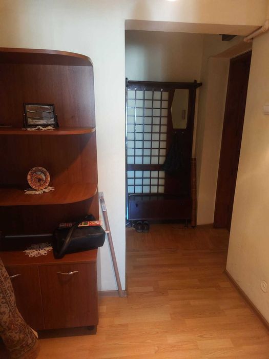 Inchiriez apartament 3 camere in Bacau - Orizont
