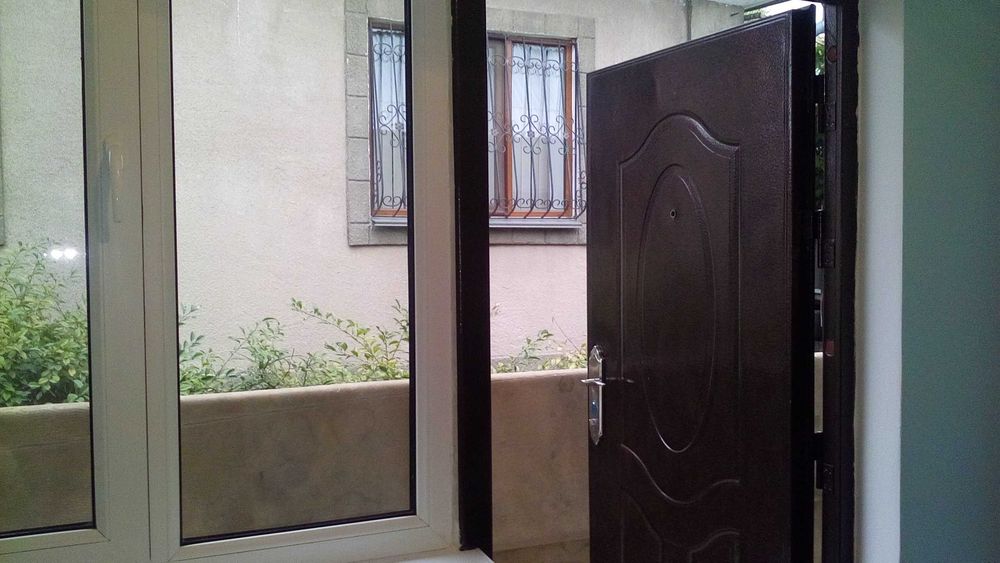 Дом на двух хозяев район Саяхата