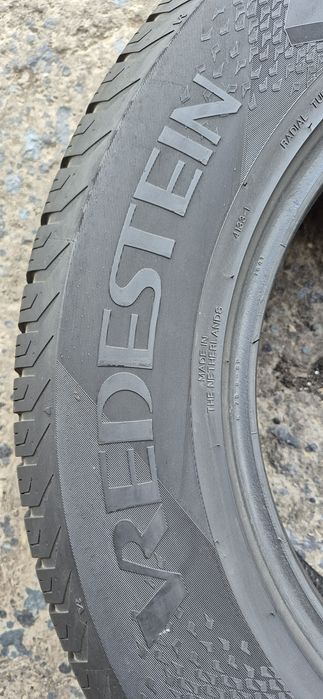 2 anvelope M+S Vredestein 245/65/17.Pretul este pe bucata.
