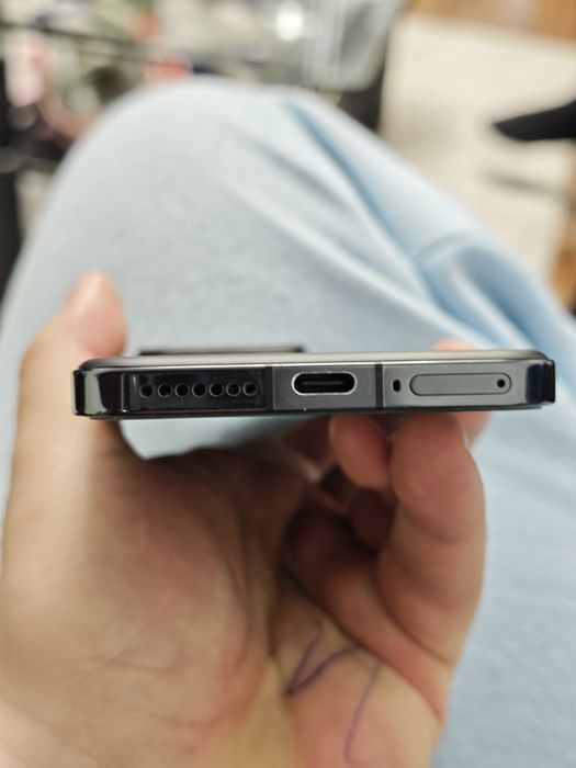 Vand Xiaomi 14 16GB stare foarte buna