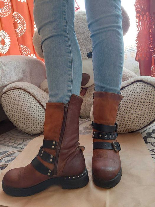 Дамски зимни ботуши от естествена кожа