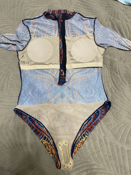 СПФ-комплект: купальник + брюки