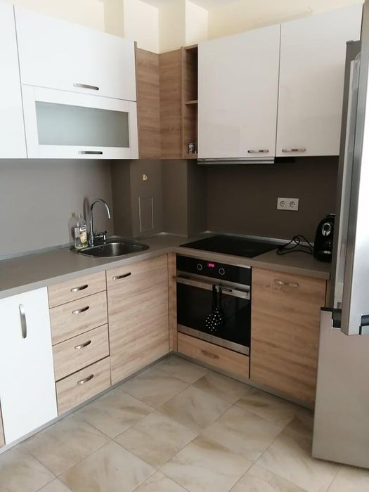 Дава се под наем Тристаен апартамент в Пловдив, Южен - 85 кв.м за 425 € - Снимка #3