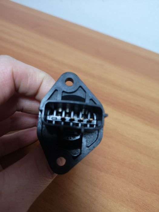 Debitmetru aer Nissan X-trail diesel