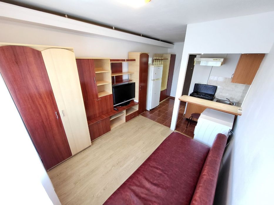 1 Cam-Lipovei-3 Min Iulius Town-Mobilat-Etaj 4- 16 MP-30000 Euro Neg !