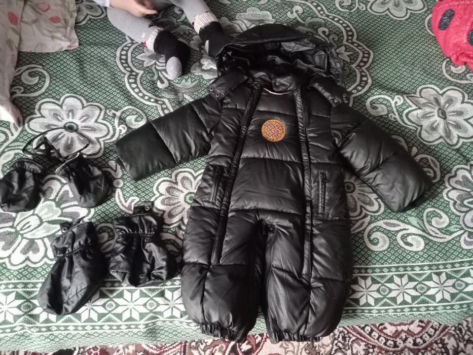 Детский зимний комбинезон