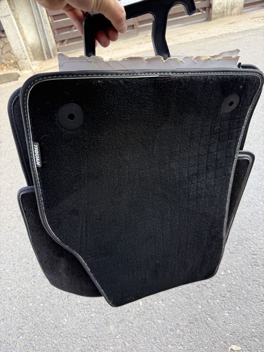 Accesorii auto Presuri VW/BMW,Navigație,Husă snowboard BMW,Statii Auto