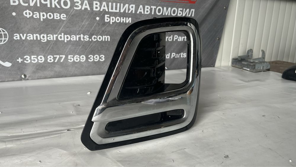 Основа за десен халоген Subaru Forester 5 (2018-2024)