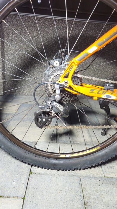 Bicicleta carerra vengeance