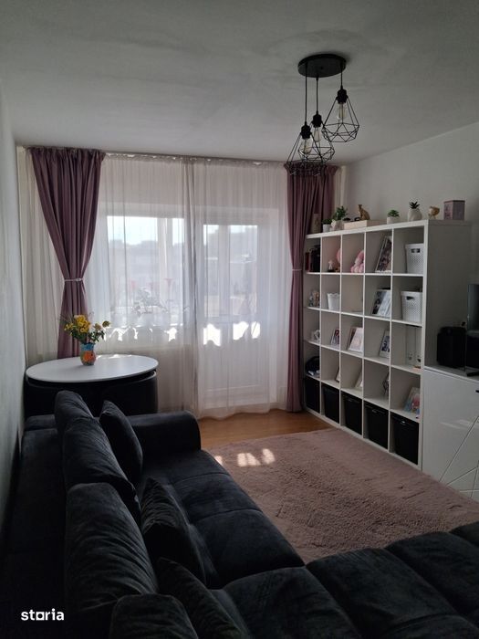 Apartament decomandat cu 3 camere in zona Scriitorilor, Brasov — fotografia 1