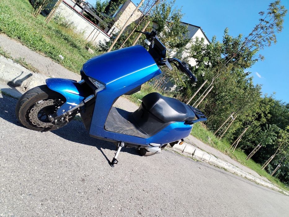 Scuter electric