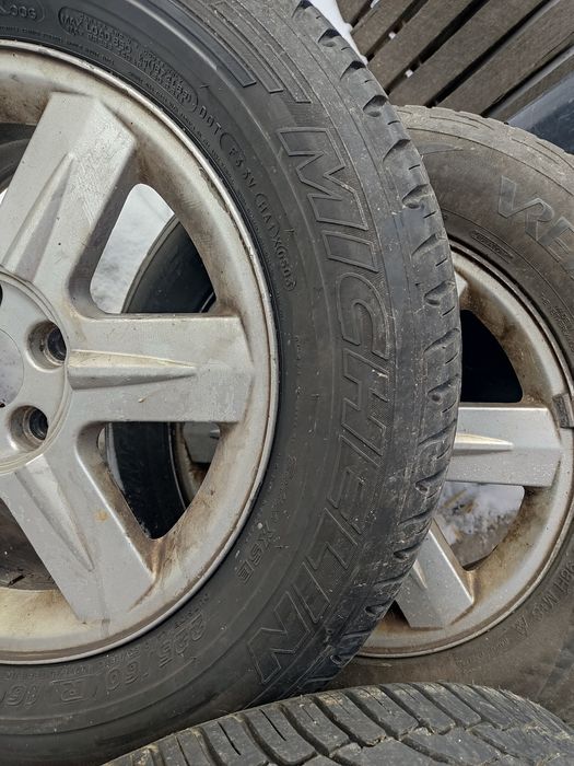 Vând jante aliaj R16