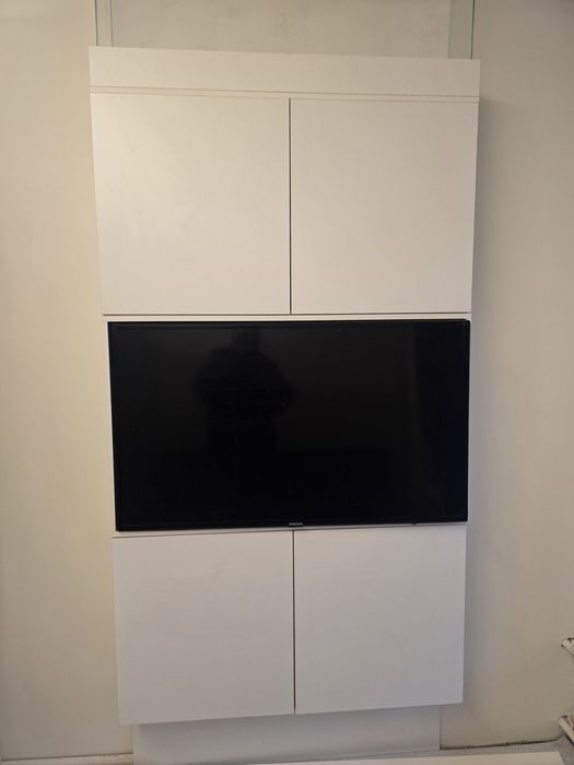 Шкаф настенный. Под тв