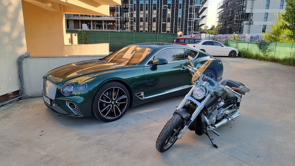 Harley Davidson V ROD Muscle VRSCF 4300 km achiziționata de noua din România in stare impecabila