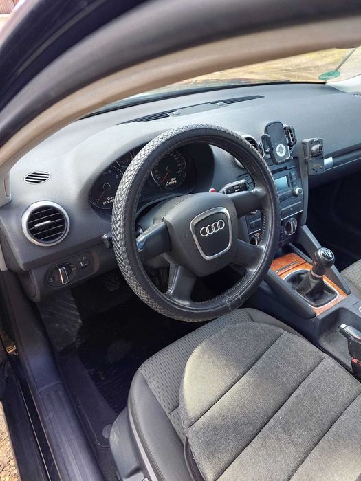 AUDI A3 2010 — imagine 5