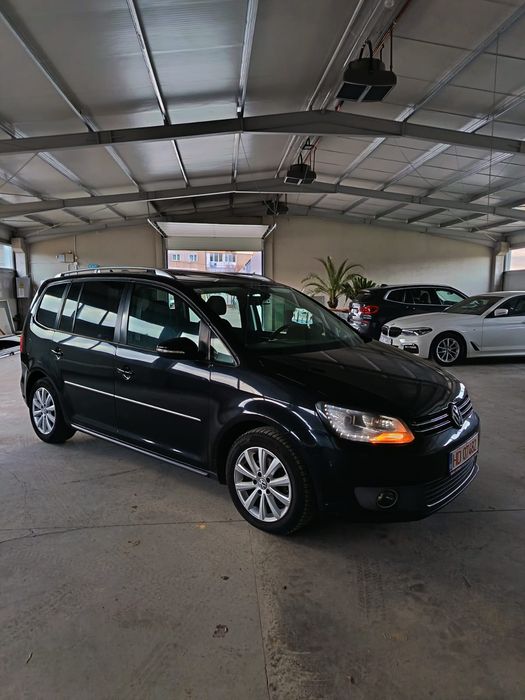 VW Touran 2013 Highline Panoramic Alcantar