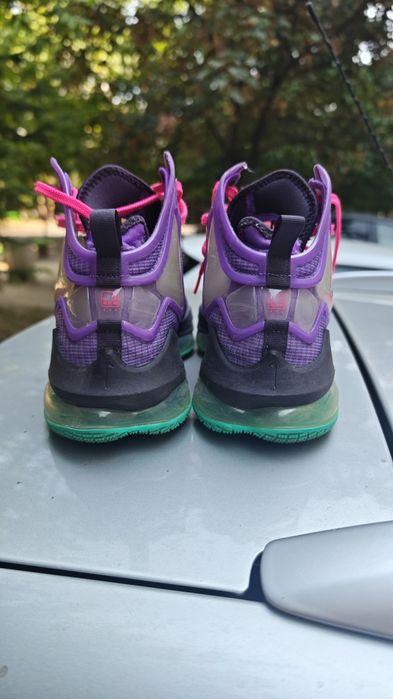 Nike LeBron 19 Purple Teal