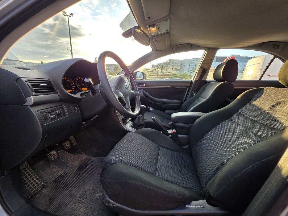 Toyota Avensis 2008