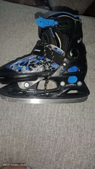 Продам коньки  р