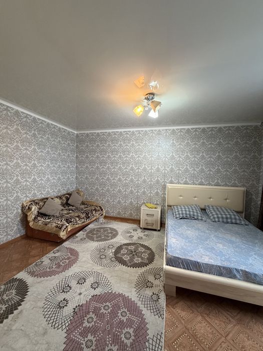 Продаеться 1 ком квартира