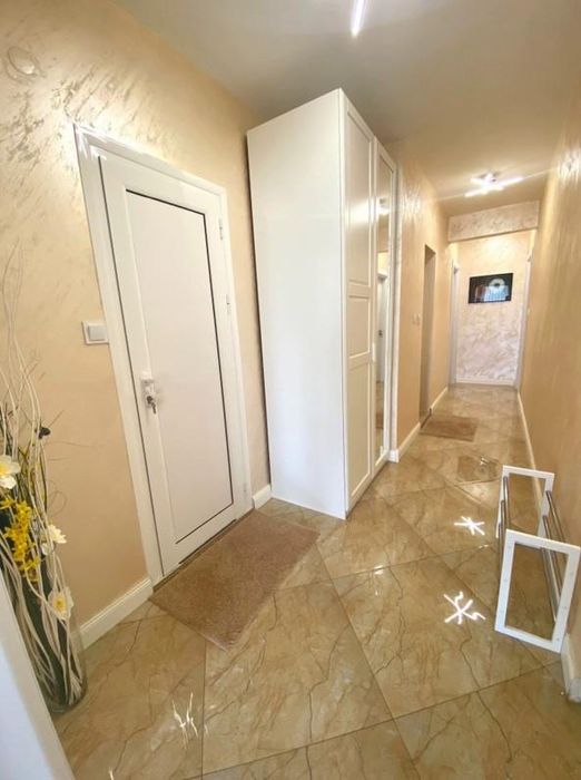 Дава се под наем Тристаен апартамент в София, Манастирски ливади - 100 кв.м за 950 € - Снимка #9