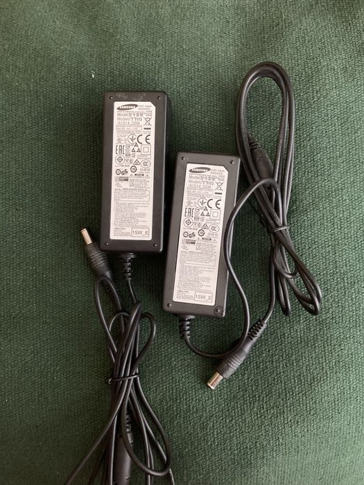 Alimentator 14v samsung. Incarcator 14v samsung. Adaptor samsung 14v