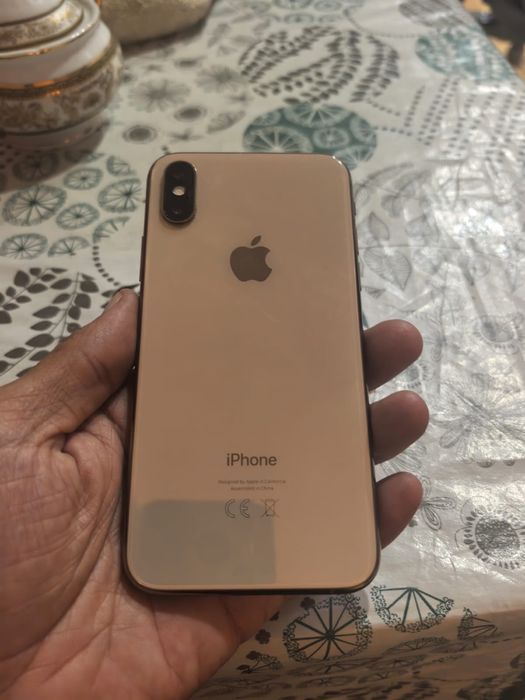 Обменяю Iphone Xs в идеале