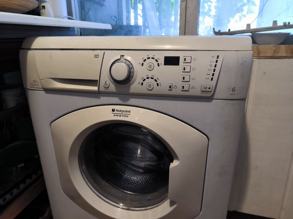 Пералня Hotpoint Ariston  MOD. ARXF 105(EU)