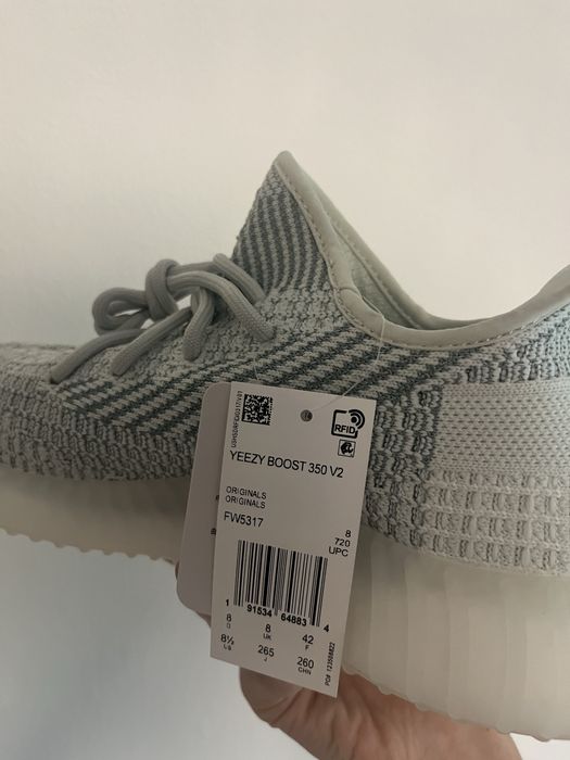 Yeezy Boost 350 Cloud White