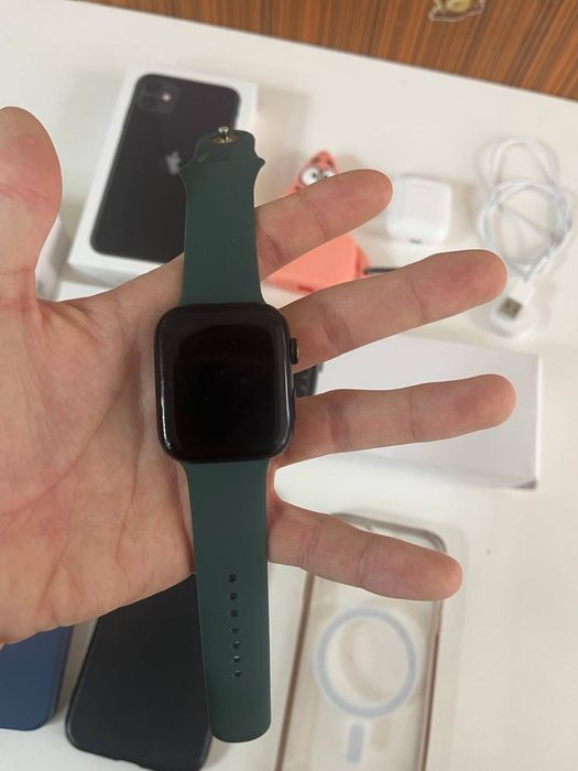 продам iphone 11 в хорошем состоянии